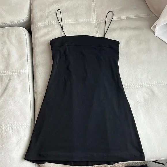 silence + noise | Dresses | Silence And Noise Black Mini Dress | Poshmark